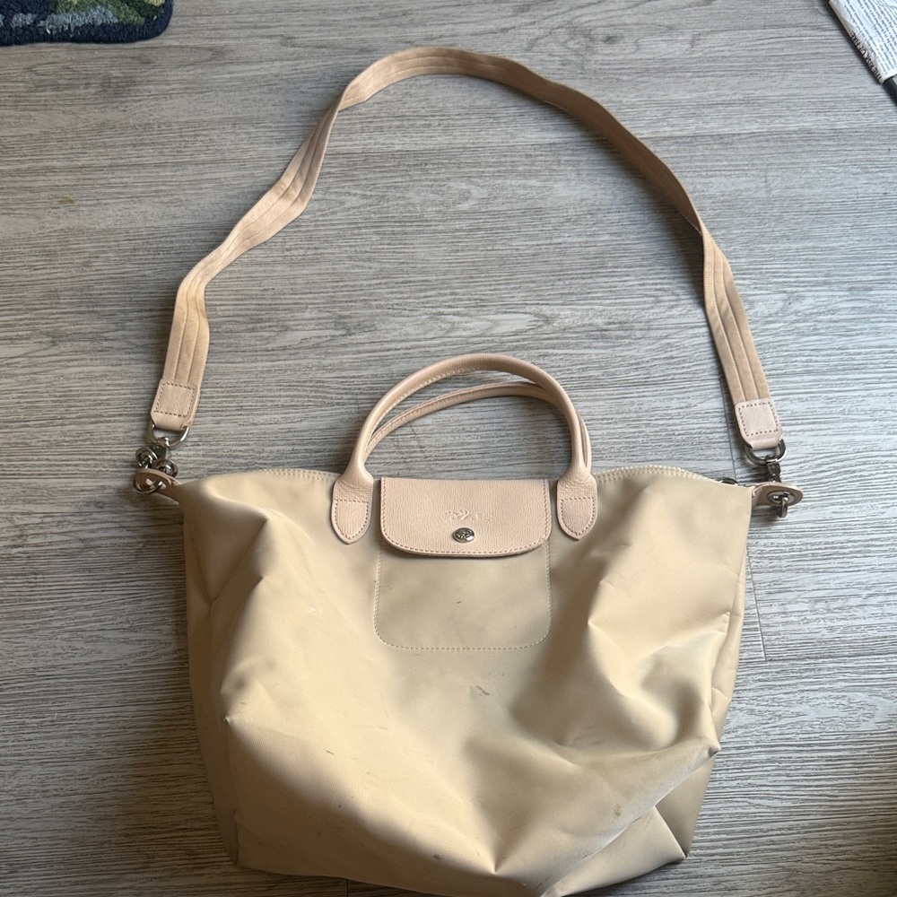 Beige Longchamp Tote Bag with Adjustable Strap